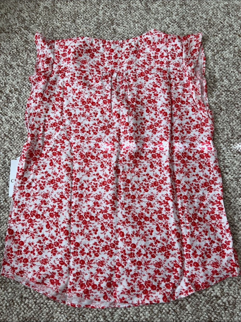 Chaus White and Hibiscus Red Floral V-Neck Sleeveless Camisole - Picture 5 of 6